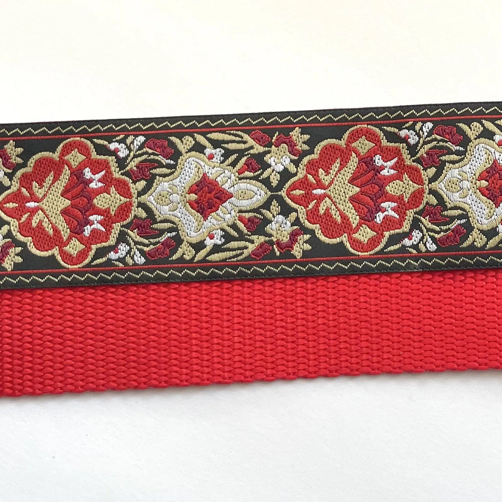 Hidden Prong Dog Training Collar with Red Tapestry Design